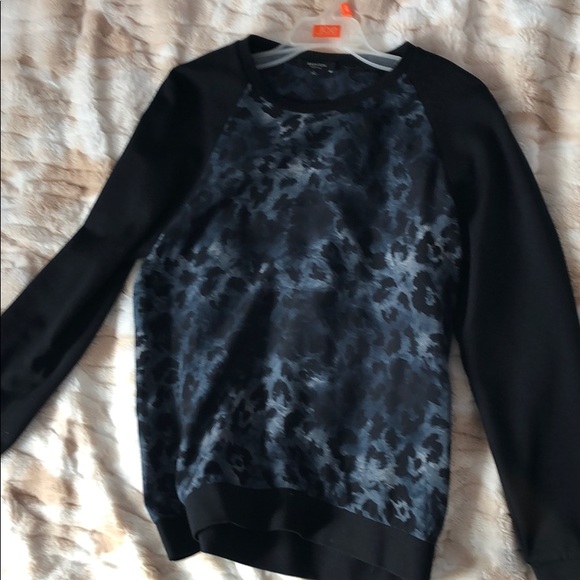 Aritzia Babaton silk long sleeve - Picture 1 of 1